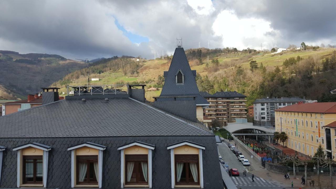 Hotel Oria Tolosa  Eksteriør bilde